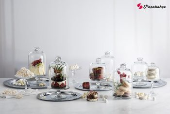 Alternative view of MIDI PATISSERIE PLATE-DOME H: 19 D: 12 P/192 GB1.OB4.