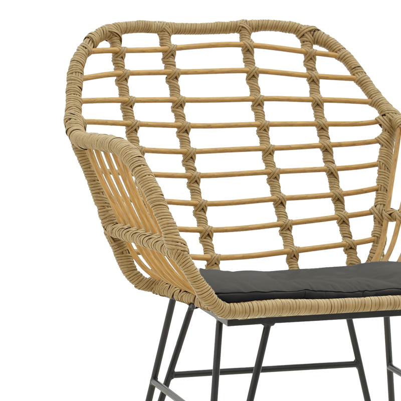 Πολυθρόνα Naoki rattan σε φυσική απόχρωση με μαύρο μαξιλάρι και μεταλλικό μαύρο πόδι 58x64x81εκ - Image 5