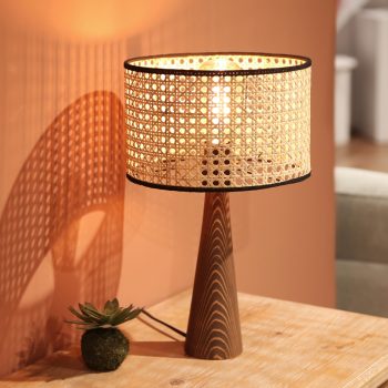 Alternative view of Επιτραπέζιο φωτιστικό Retroa  ξύλο οξιάς και pe rattan σε φυσικό χρώμα Φ24x38εκ