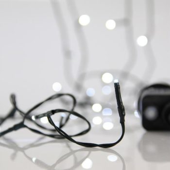 ΣΕΙΡΑ 50 LED 3mm, 4,5V ΜΕΤΑΣΧΗΜΑΤΙΣΤΗ, 8 ΠΡΟΓΡΑΜΜΑΤΑ & ΜΝΗΜΗ, ΠΡΑΣΙΝΟ PVC ΚΑΛΩΔΙΟ, ΛΕΥΚΟ LED, ΠΡΟΕΚΤΑΣΗ 3m