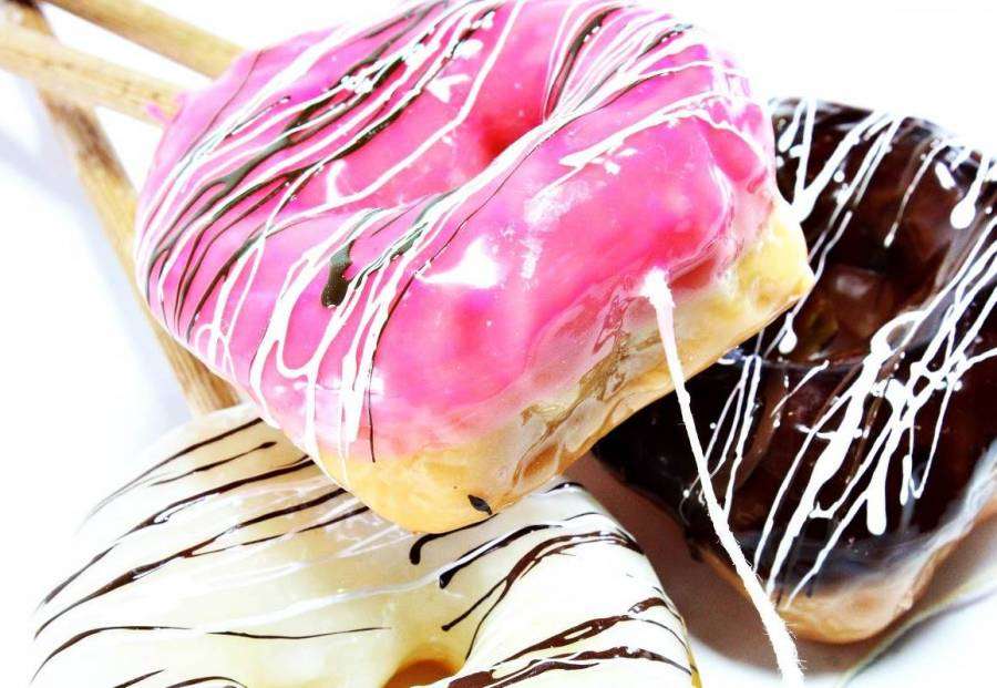 ΠΑΣΧΑΛΙΝΗ ΛΑΜΠΑΔΑ DONUT ΡΟΖ Φ8Χ4ΕΚ