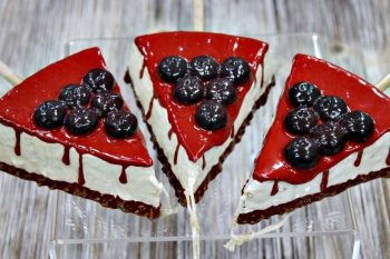 ΠΑΣΧΑΛΙΝΗ ΛΑΜΠΑΔΑ CHEESECAKE ΚΟΜΜΑΤΙ 10,5Χ8,3ΕΚ